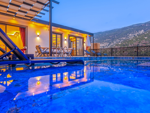  gece  -  Kasım
  | Kalkan İslamlar Muhafazakar Villa (4 Kişilik, Korunaklı Havuzlu, Jakuzili Seçenekli)